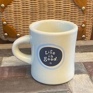 - Life is Good coffee cup Do what you like, Like what you do. The cup hold…
